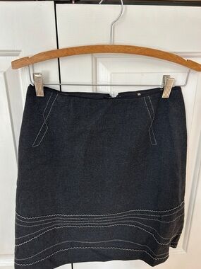 Elie Tahiri Classic Black Women's Skirt with Contrast Stitching